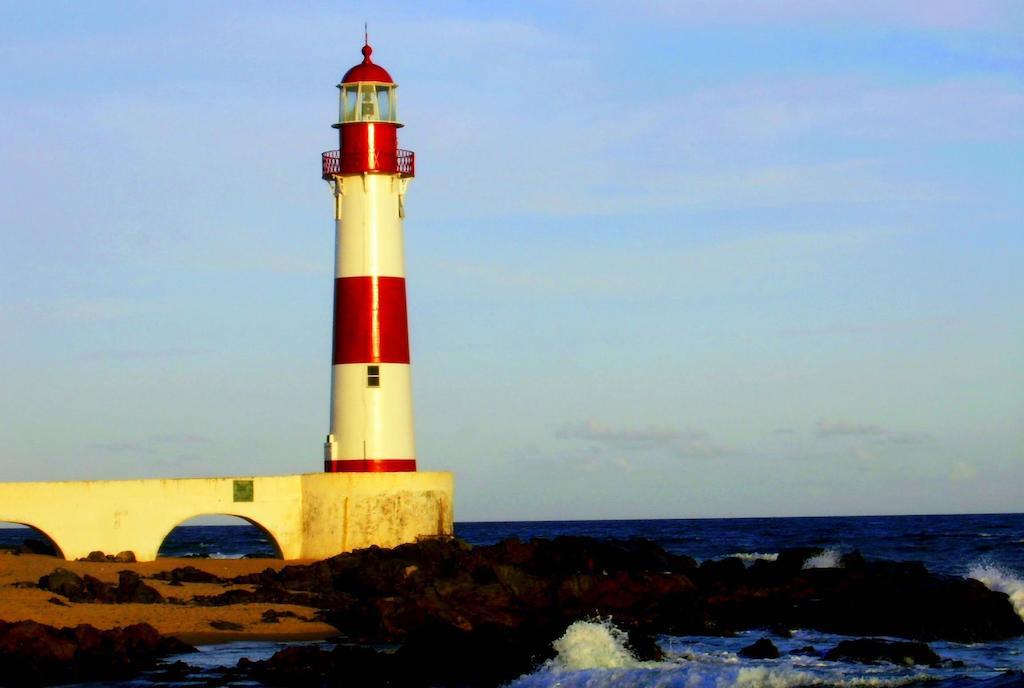 Farol De Itapua Praia Hotel Salvador Exterior photo